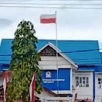 viral-bendera-merah-putih-terbalik-pemkab-aceh-barat-petugasnya-ngantuk