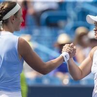 cincinnati-masters-barty-lewati-azarenka-untuk-melaju-ke-perempat-final