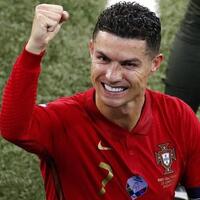 resmi-cristiano-ronaldo-kembali-ke-mu