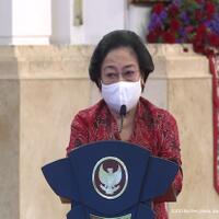 megawati-rakyat-harus-tahu-vaksinasi-bukan-obat-jadi-masih-bisa-terpapar