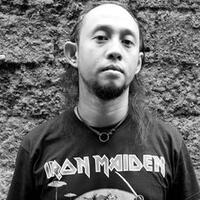 eben-burgerkill-dikabarkan-meninggal-dunia-diduga-terkena-serangan-jantung