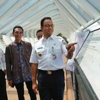 anies-unggah-progres-jpo-sudirman-warganet-anda-layak-dapat-bintang