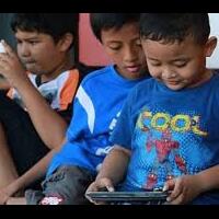 peraturan-unik-di-china--anak-bermain-gadget-3-jam-dalam-seminggu