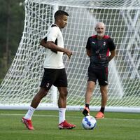 milanisti-kaskus--a-c-milano-21-22--tutta-la-speranza--qui