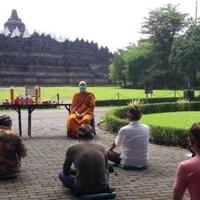 ustaz-sofyan-larang-muslim-wisata-ke-borobudurbalai-konservasi-beri-jawaban-menohok
