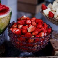 coba-nih-tips-ini-agar-brokoli-stroberi-dan-nanas-tahan-lama