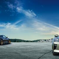 wow-nissan-luncurkan-gt-r-dua-edisi-terbatas