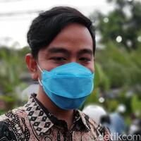 saling-puji-berlanjut-gibran-anies-role-model-sukses-bangun-jakarta