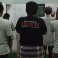 bocah-ngaku-disiram-air-panas-pengurus-masjid-biar-tak-disiksa-api-neraka