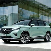 wow-wuling-asta-suv-baru-dengan-logo-global-silver