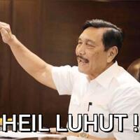 luhut-tekankan-penggunaan-aplikasi-pedulilindungi-pada-pelayanan-publik