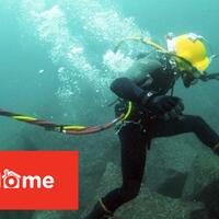 petugas-indohome-bertaruh-nyawa-dilautan-demi-memperbaiki-jaringan-yang-down