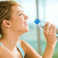 minum-8-gelas-sehari-hanya-mitos-begini-nih-seharusnya