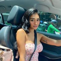 dhinda-salsabila-atlet-sepatu-roda-cantik-raih-emas-di-pon-xx-papua