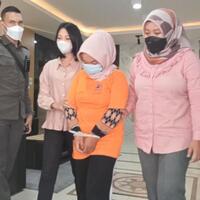 awalnya-utang-modal-rp-20-juta-ke-rentenir-berbunga-jadi-rp-25-miliar