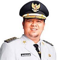 dikabarkan-kena-ott-kpk-bupati-kuansing-digelandang-ke-polda-riau