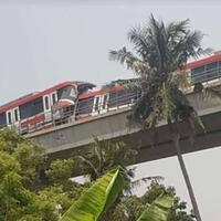 dua-lrt--bertabrakan--di-wilayah-cibubur-sedang-uji-coba