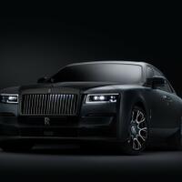 wow-black-badge-ghost-mobil-paling-estetis-rolls-royce