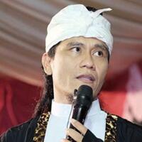 blangkon-gus-miftah-terjual-rp-200-juta-ternyata-ini-istimewanya