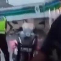 viral-polisi-tilang-sopir-truk-minta--damai--pakai-sekarung-bawang