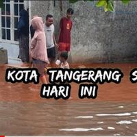 banjir-kota-tangerang-selatan-di-jlceger-raya