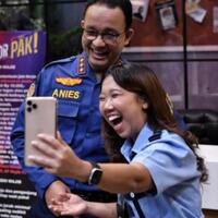 respon-anies-baswedan-di-roasting-kiky-saputri-sering-sering-juga-boleh