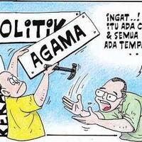 tanggapi-ulama-ditangkap-densus88-rockygerungisu-radikalisme-tutupi-korupsi-dan-pcr