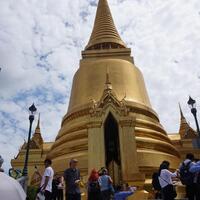 keliling-grand-palace-bangkok-puanas-ruame-pool
