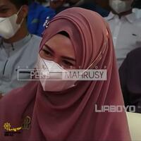 happy-asmara-hadir-di-pesantren-lirboyo