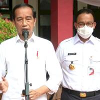 jokowi-dan-anies-tinjau-vaksinasi-anak-6-11-tahun-di-gambir