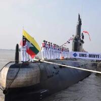 myanmar-meresmikan-operasional-kapal-selam-diesel-listrik-type-035b-buatan-china
