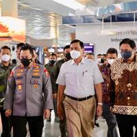 luhut-sebut-aplikasi-besutan-polri-bakal-berguna-memantau-peserta-karantina