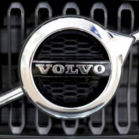 siap-bersaing-dengan-tesla-volvo-bakal-kembangkan-teknologi-self-driving-car