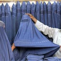 taliban-ancam-menembak-wanita-lsm-afghanistan-jika-tidak-mengenakan-burqa