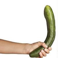 tak-boleh-mengupas-kulit-timun-simak-khasiatnya