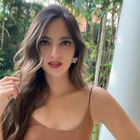 nia-ramadhani-kini-bisa-kupas-salak