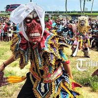 tari-buto-gedruk-boyolali-tarian-magis-selama-pertunjukkan-menyan-tak-pernah-mati