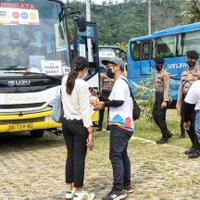 jelang-motogp-polisi-polres-lombok-tengah-berlatih-bahasa-inggris