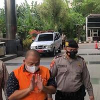 kemunculan-perdana-bupati-langkat-usai-heboh-kerangkeng-manusia