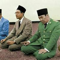 cerita-hasto-soal-kepedulian-soekarno-dan-megawati-terhadap-masjid