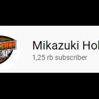 member-d4c-road-to-monetize--mikazuki-hobi--adipraa