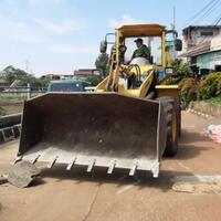 dibuat-tanpa-izin-anies-polisi-tidur-di-jl-inspeksi-bukit-duri-dibongkar