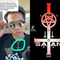 indra-kenz-disebut-pemuja-setan-gegara-pakai-kalung-ini