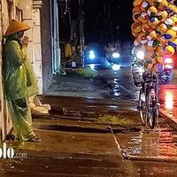 kisah-yanto-penjual-keliling-bola-angin-asal-wonogiri--tak-pernah-tinggalkan-doa