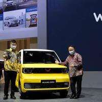 mobil-listrik-mungil-wuling-diproduksi-dan-dijual-di-ri-2022