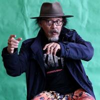 sudjiwo-tedjo-indonesia-ini-mayoritas-muslim-kenapa-enggak-logo-haram
