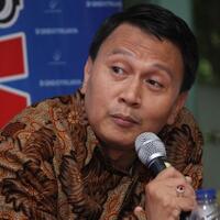 tanggapi-isu-reshuffle-kabinet-mardani--ganti-pelatih-bukan-pemain