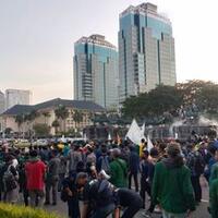 bantah-tuntut-jokowi-turun--bem-si-pastikan-poster-di-medsos-hoaks