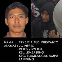 pria-ini-yang-pertama-kali-pukul-ade-armando-di-tengah-demo-11-april