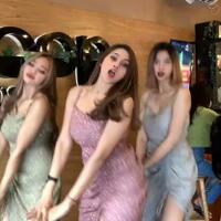 viralnya-video-cewek-spg-ponsel--joget-seksi--tiktok-dibalik-promosi-sukses